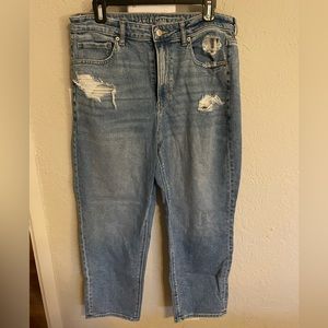 American Eagle Stretch Mom Straight Jean